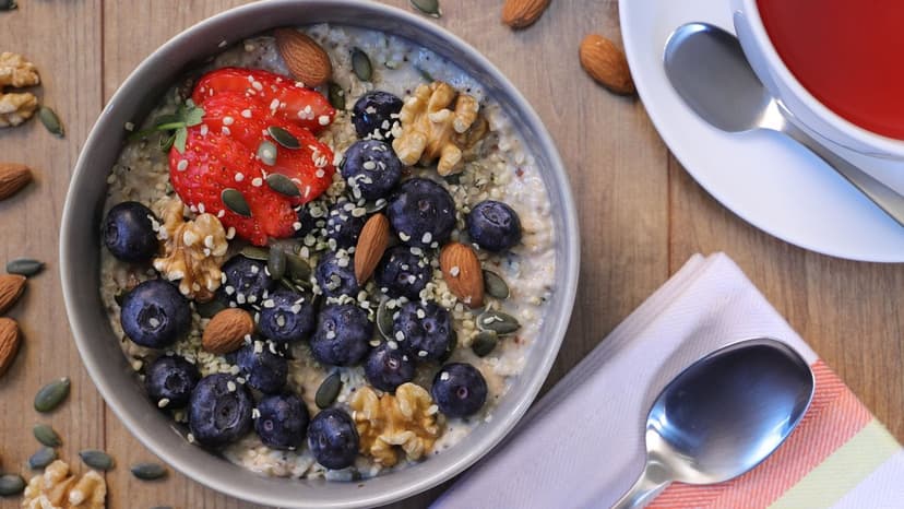 The Gut-Weight Connection: Akkermansia, Prebiotics and the Truth About “Gut-First” Weight Loss