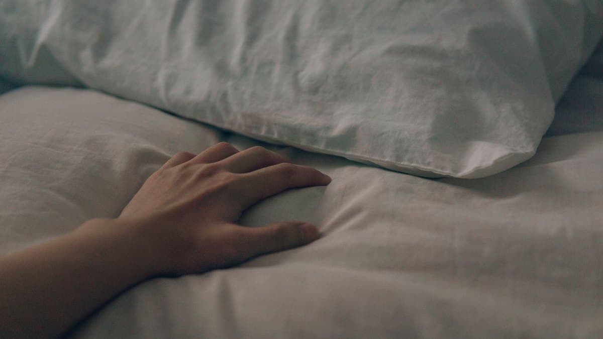 How to Sleep Better Tonight: Small Changes That Actually Help